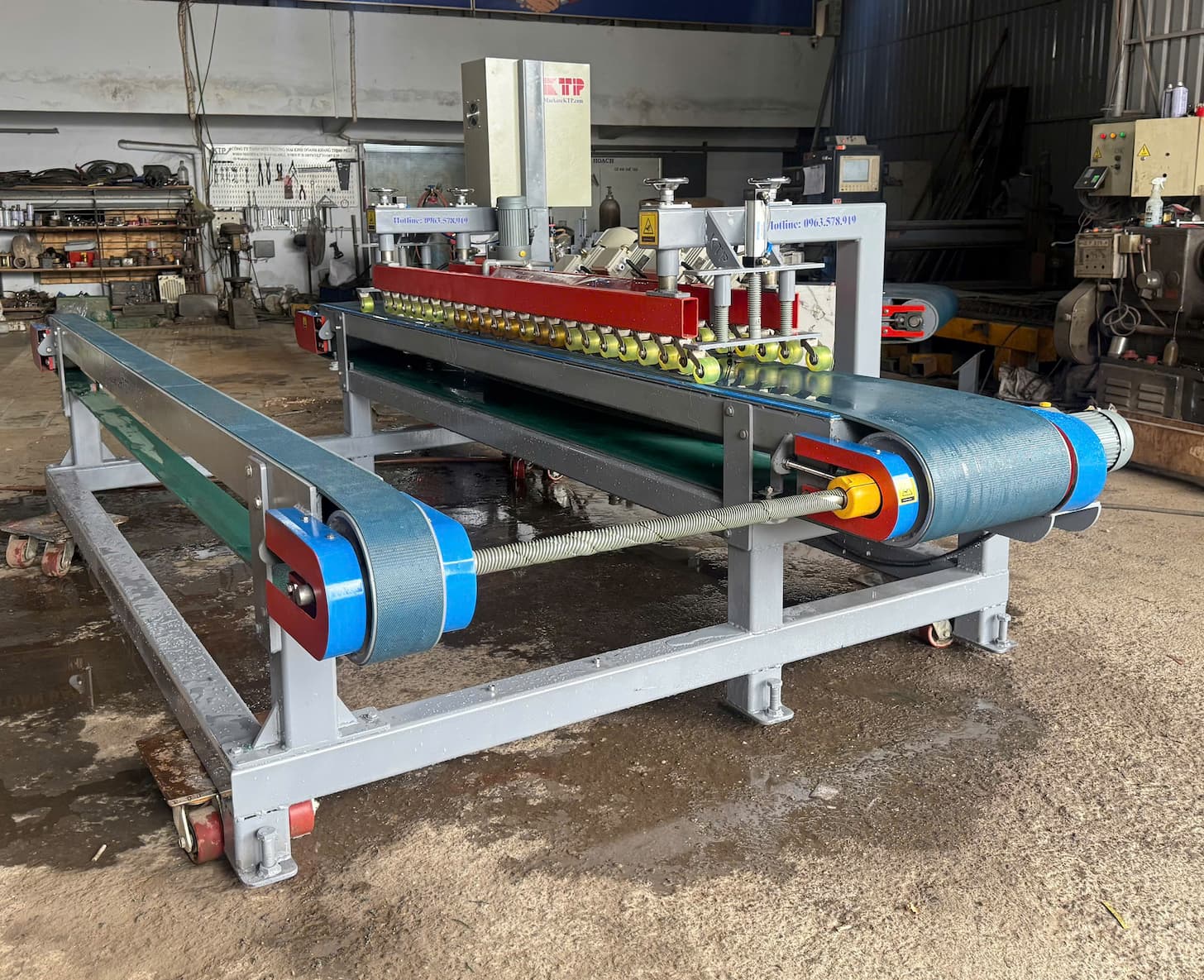 Máy líp cạnh gạch đá Venus 024P